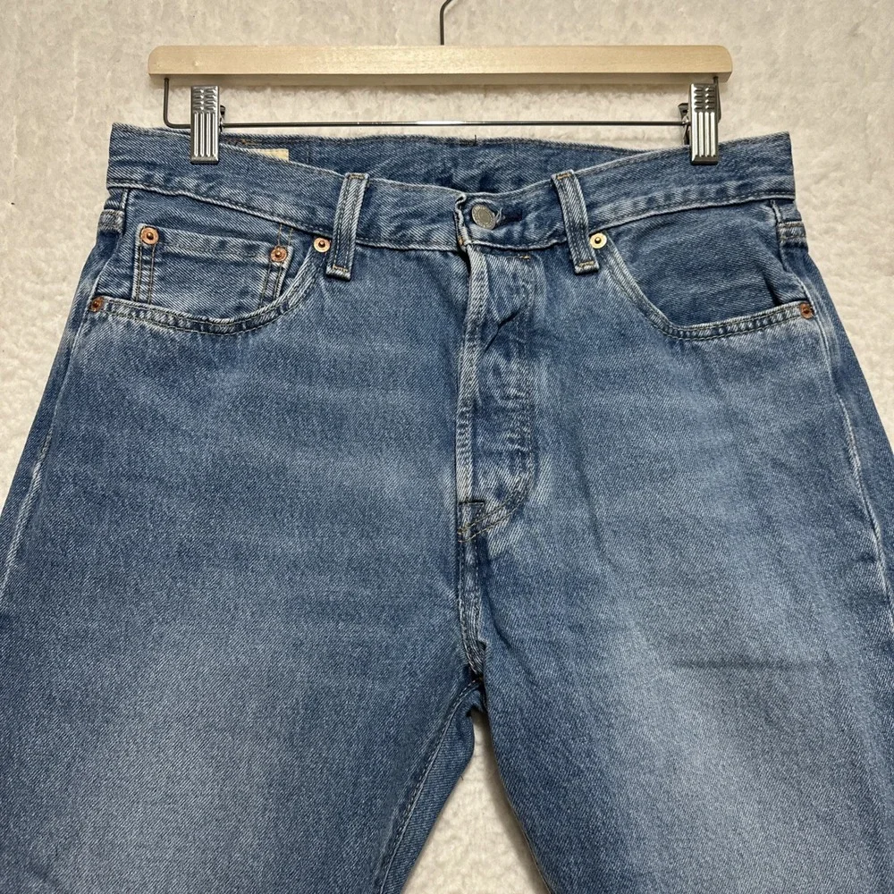 Levi's Strauss‎ 501 Original Straight Regular Light Blue Men's Denim Jeans Sz 32